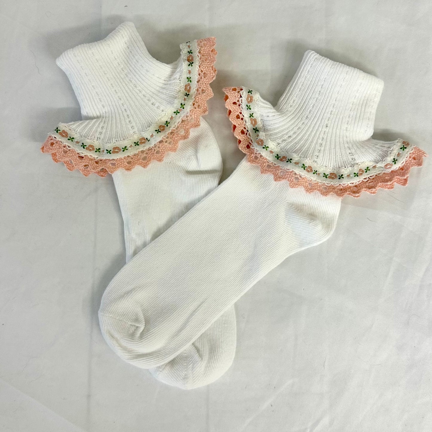 POSEY vintage ribbon lace cuff socks - peach