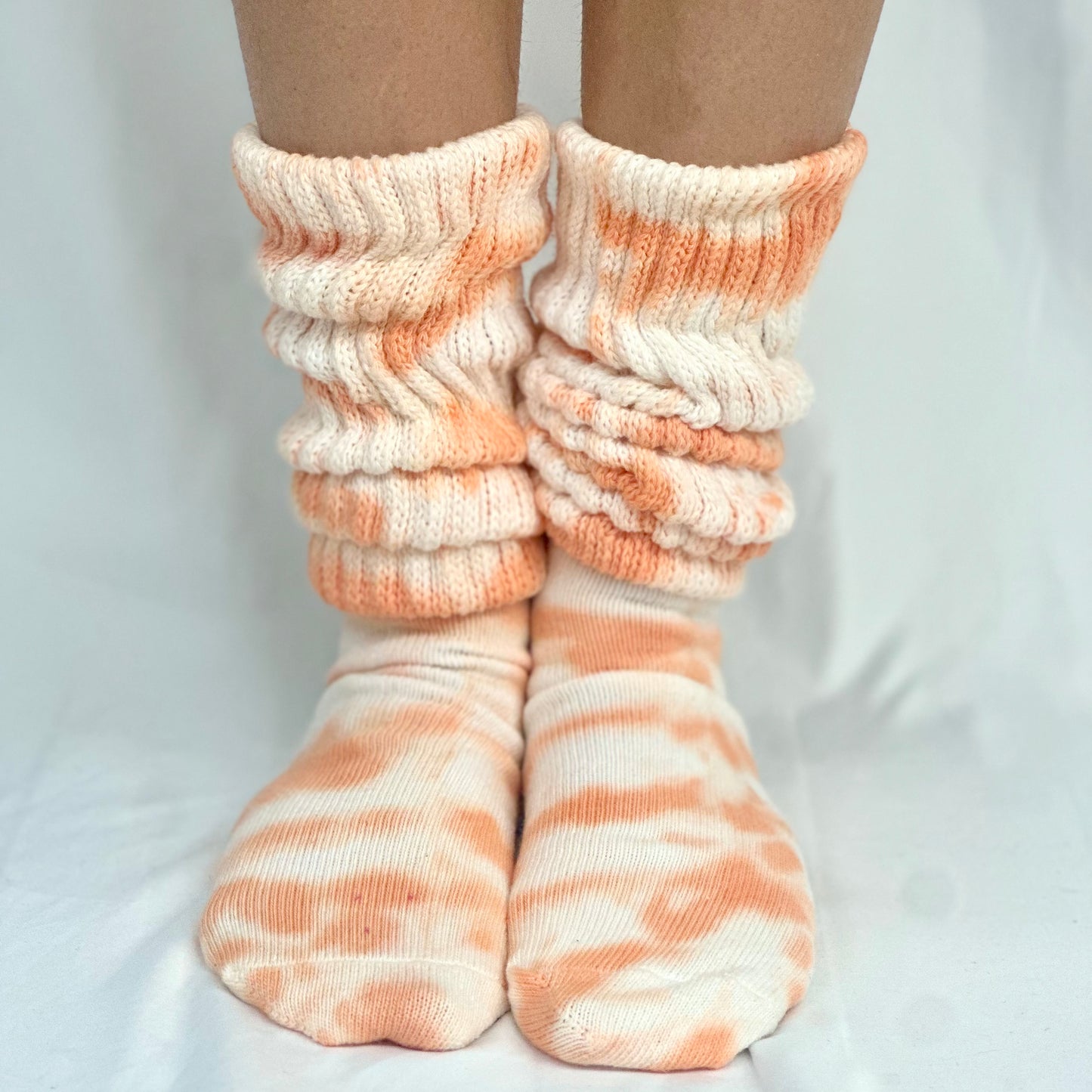 ULTIMATE cotton slouch socks women - Tie dyed orange