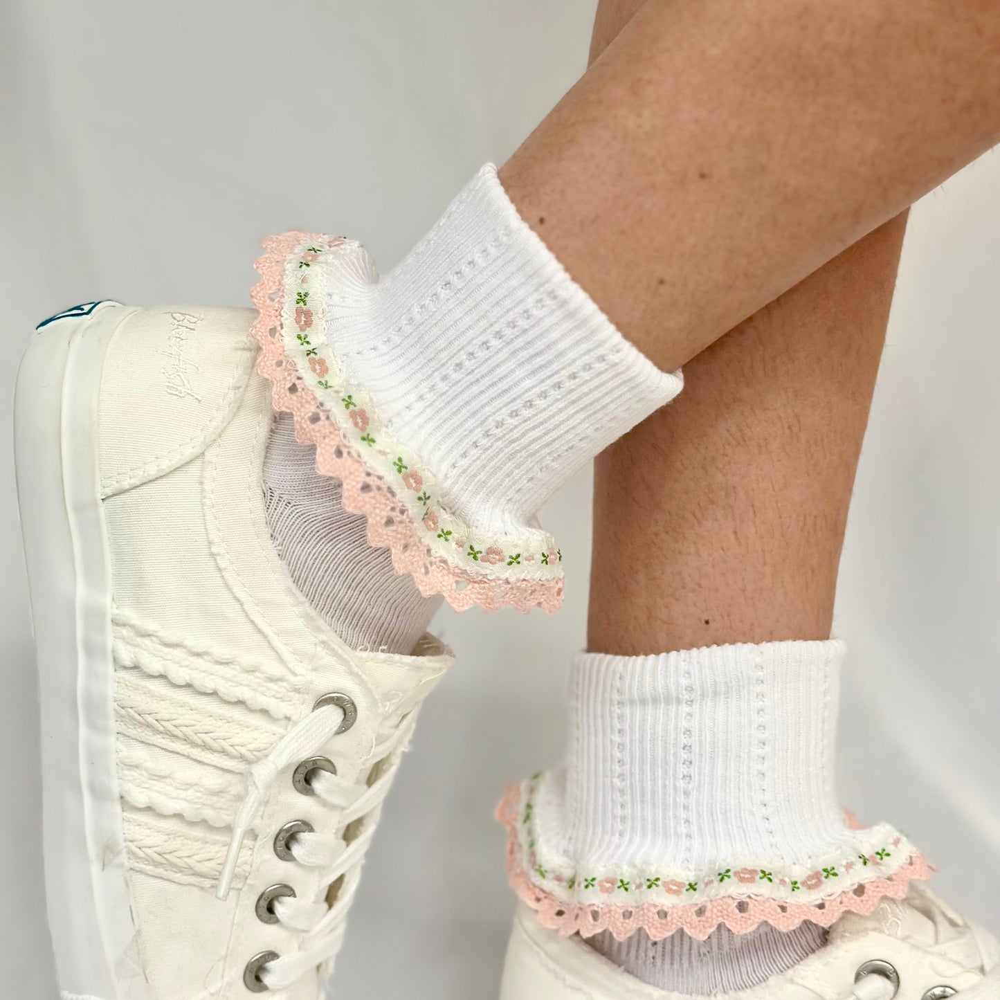 POSEY vintage ribbon lace cuff socks - peach