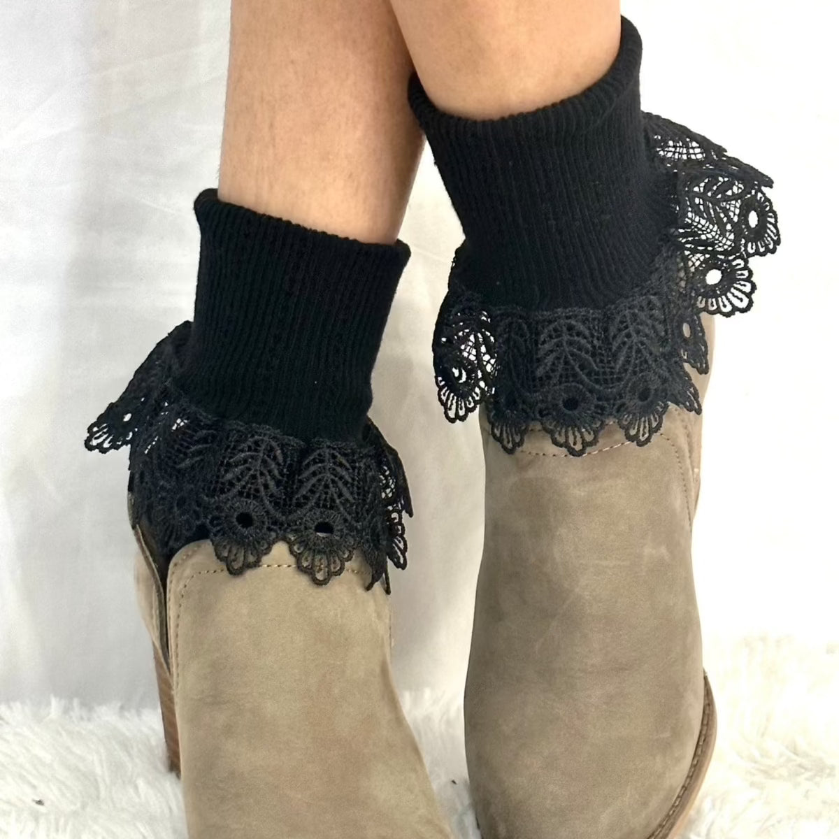 BLOSSOM lace ankle cuff socks women - black, lace cuff socks women's, cool lace sock, lace trim socks near me.