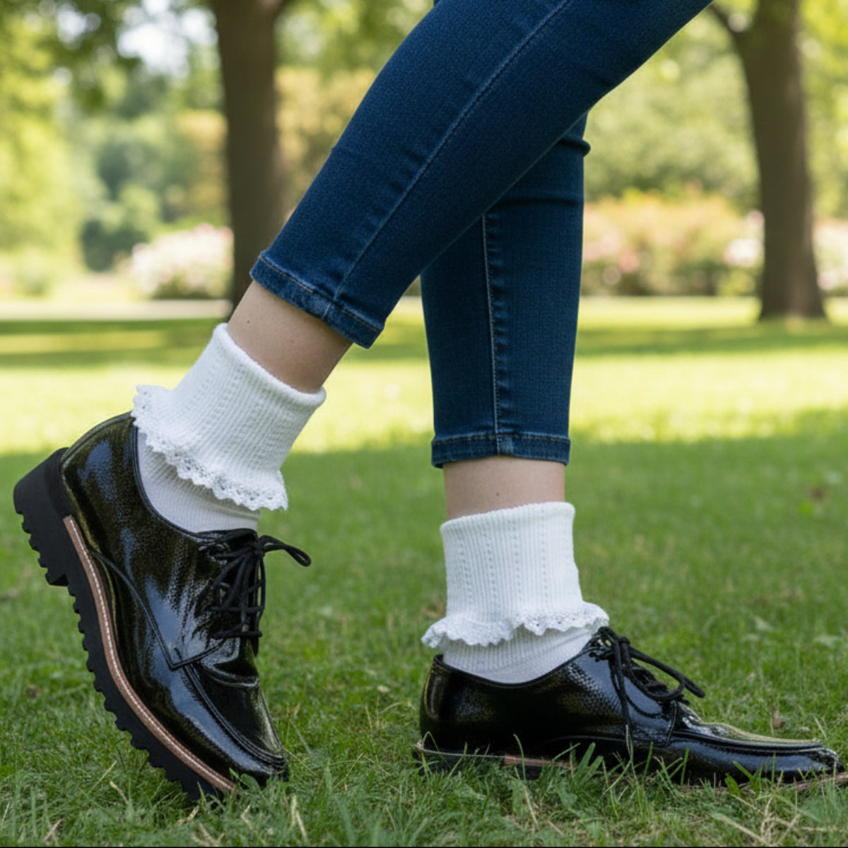 SALE lace cuff ankle socks women - white, Catherine Cole signature lace socks