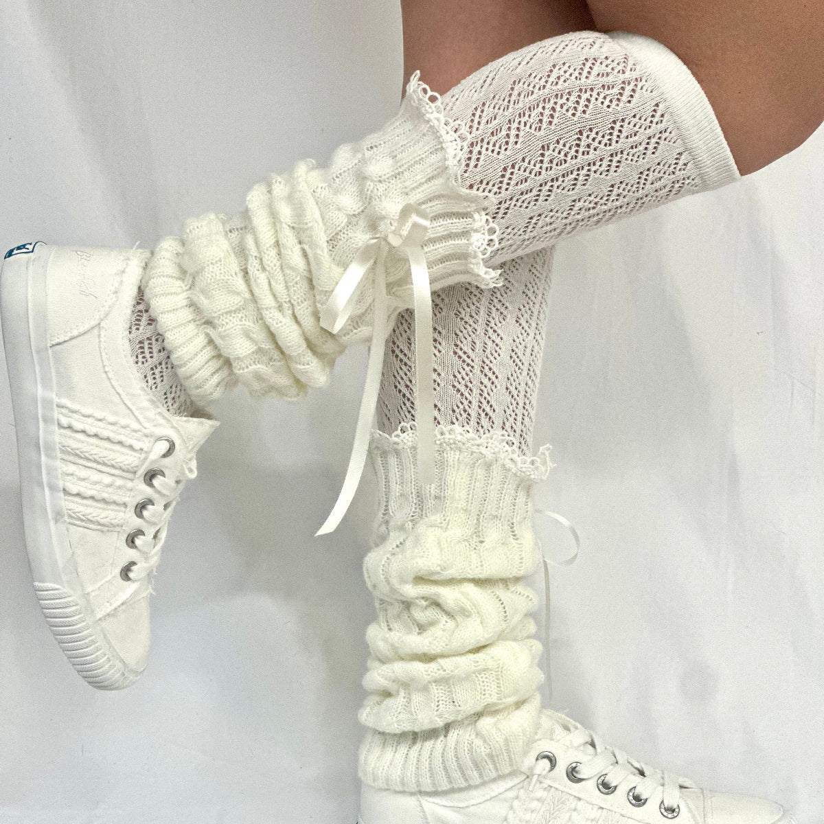 Satin bow knit leg warmers -cream