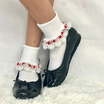 VALENTINE heart vintage lace cuff socks -red