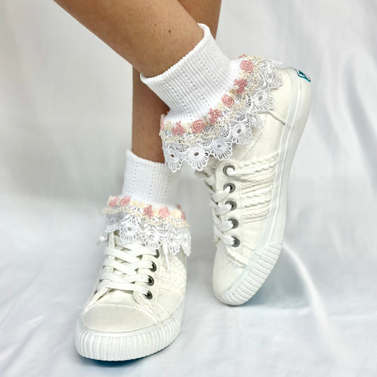 DOUBLE LACE  cuff socks - white