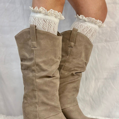 Lolita crochet lace knee socks cream fashion Catherine Cole Atelier couture socks and designer barefoot sandals