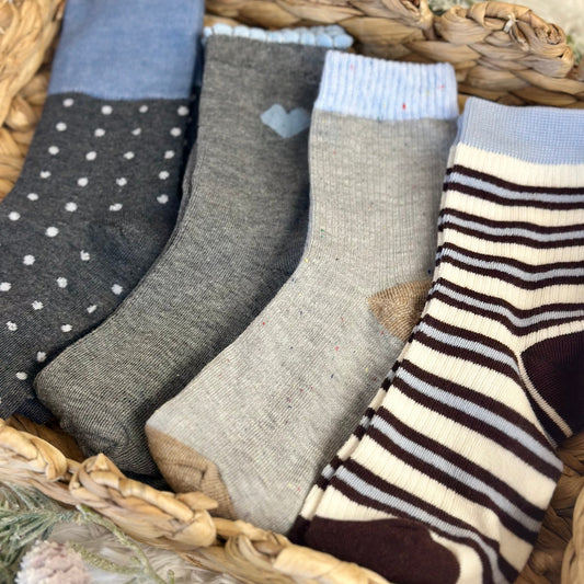 Blue and Grey Patterned Ankle Socks 4-Pack Bundle with Wish Bracelet - Women's 6-9