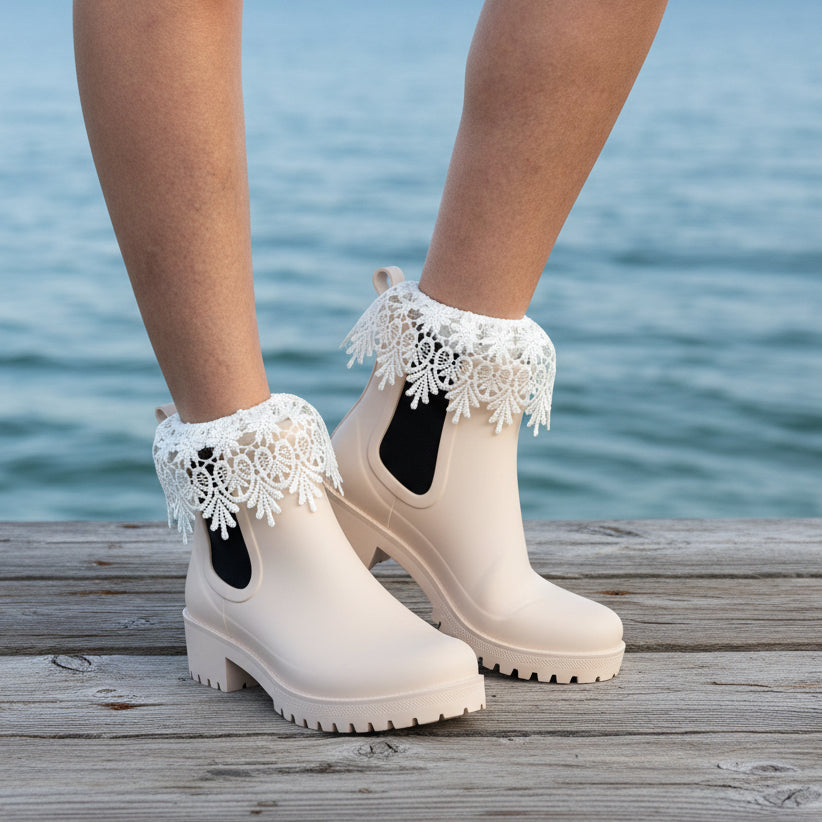 Signature Ruffled ankle Lace Boot Socks - White