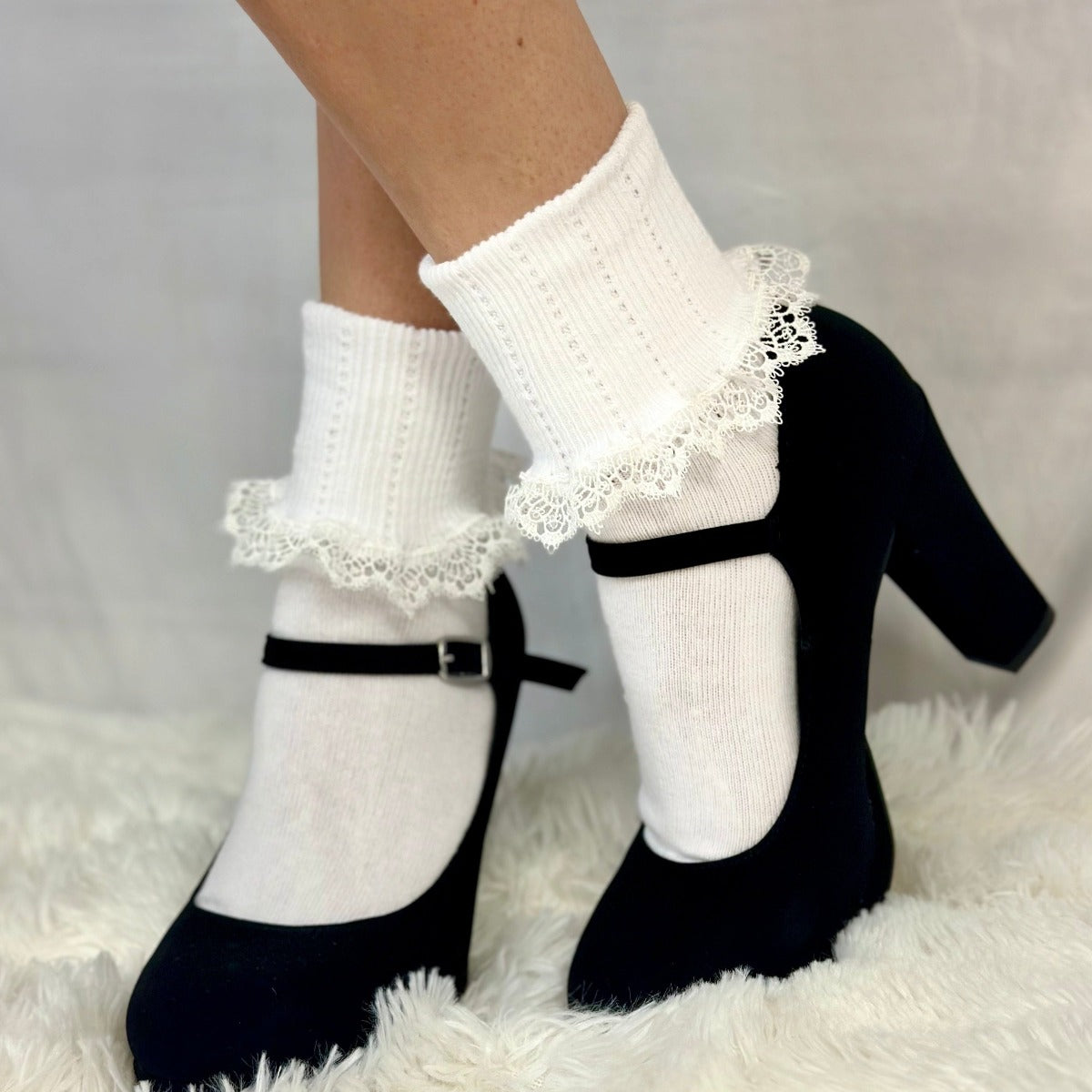 Tatted lace cuff ankle socks white, ladies lace trimmed socks, best quality lace socks women’s 