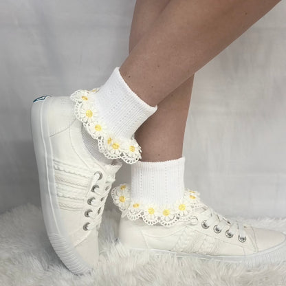 DAISY MAE lace cuff socks - white yellow