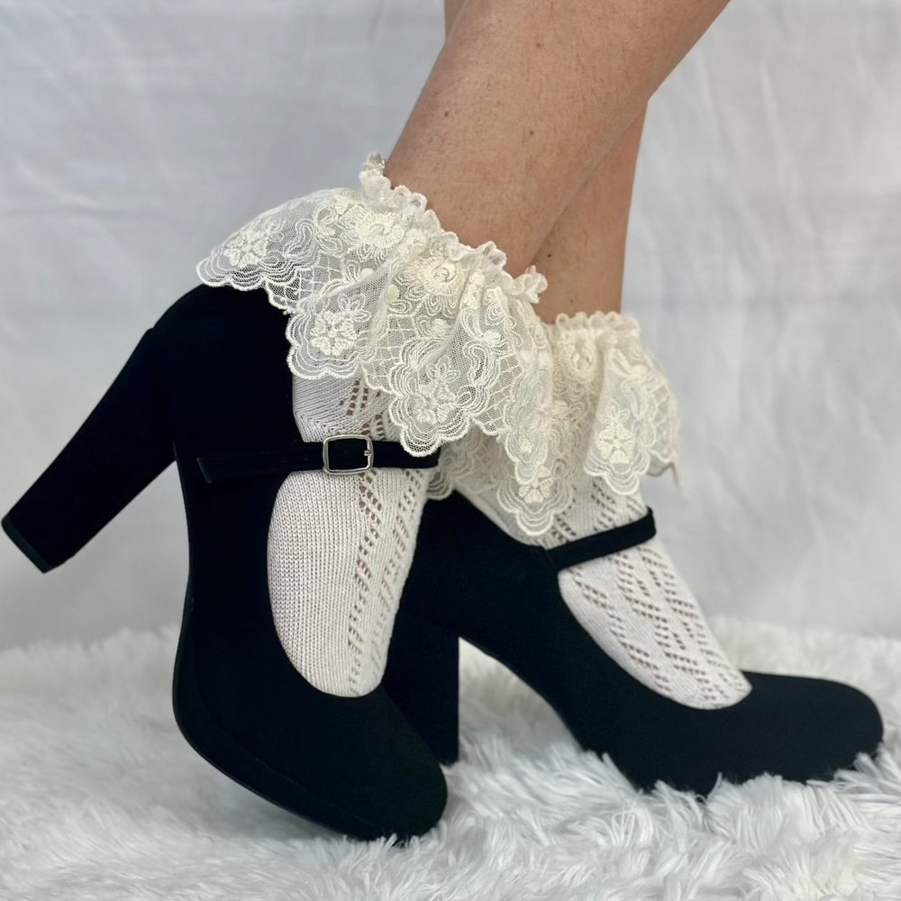 FLORAL crochet socks for women . Catherine Cole ~ Atelier Inspired fashion since 1991 Couture socks and foot jewelry
