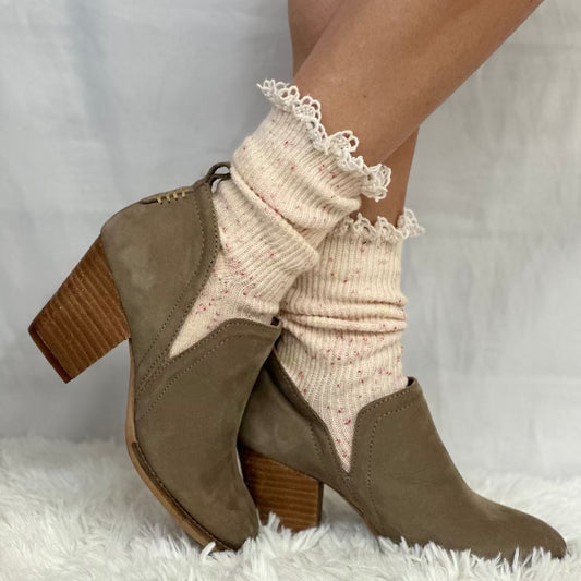 Pastel lace topped short ankle boot socks, women’s fashion socks booties, best quality