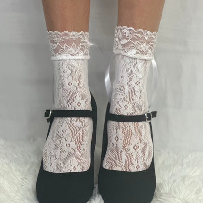 Cosmopolitan lace sock for wedding bridal heels, cute white lace socks for women ladies fashion