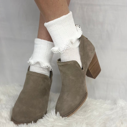 SCALLOP cuff ankle socks women - white, quality lace ankle socks for women
