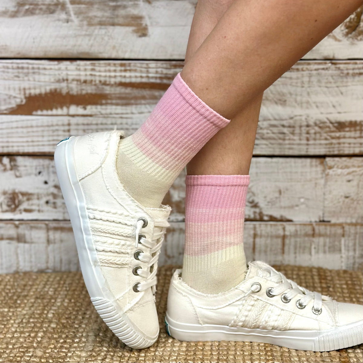 GRADIENT Pastel Crew Socks 3-Pack Bundle - fun Sneaker Socks