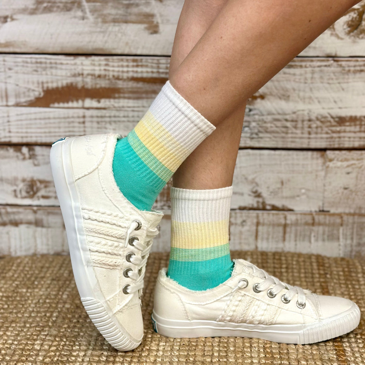 GRADIENT Pastel Crew Socks 3-Pack Bundle - fun Sneaker Socks