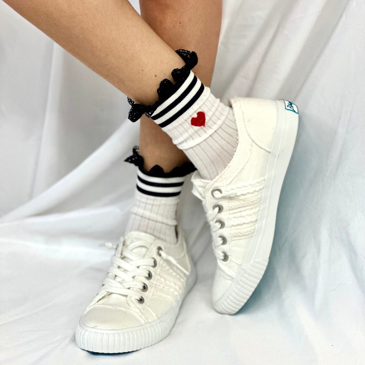 HEART mini striped crew sneaker socks - red, Catherine Cole Signature socks