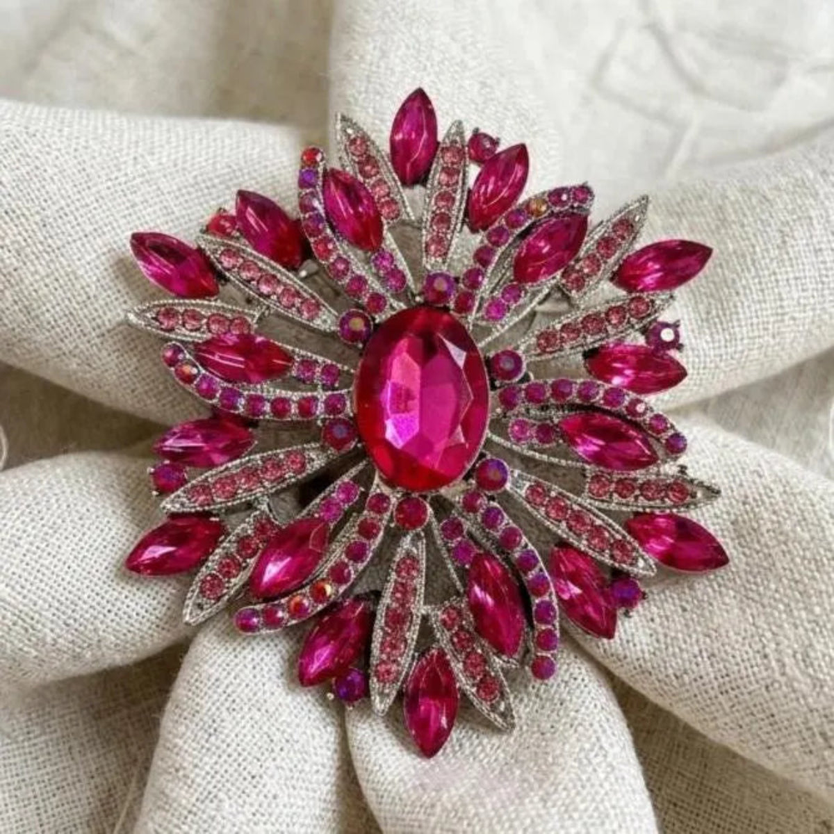 Magenta Sunburst Brooch - Vintage  Rhinestone Starburst Pin