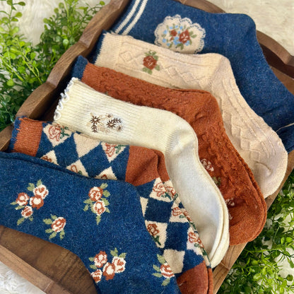 ROMANCE Socks 3-Pack assorted  Bundle + Wish Bracelet | Ankle Socks