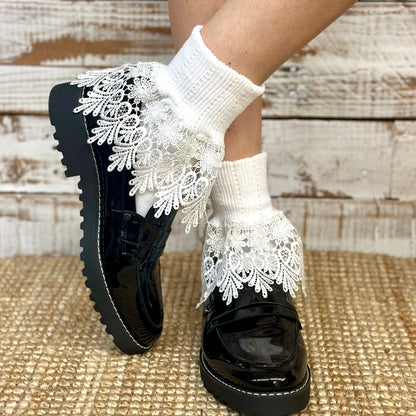 SIGNATURE  lace cuff socks - white