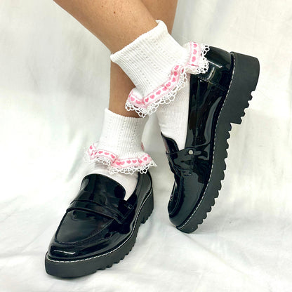 VALENTINE heart ribbon lace cuff socks -pink