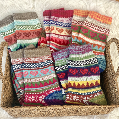 Heart pattern  Socks Gift Set - 3 Pairs with Wish Bracelet