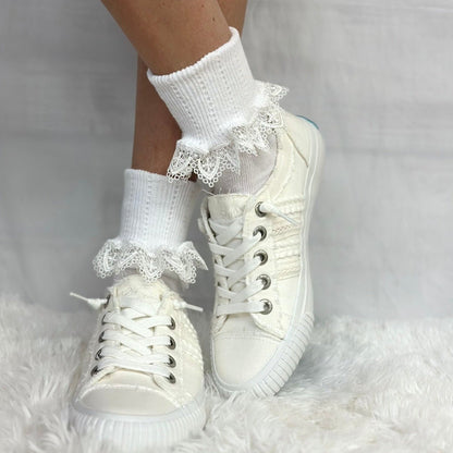 Chantilly  lace ankle cuff socks women - white ,  lacy designer socks women