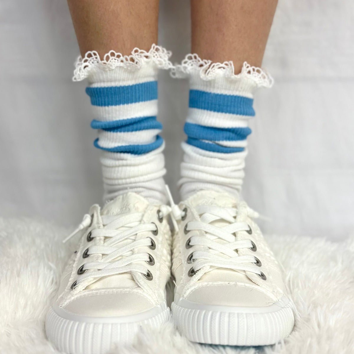SCHOOLGIRL  striped athletic socks , cool slouch socks women, retro sweat socks, usa qualitywomen's - blue