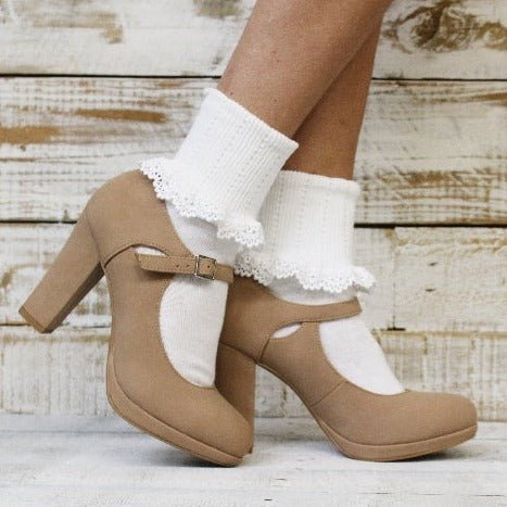 white lacy bobby socks for heels women - Catherine Cole Atelier - quality USA made socks women